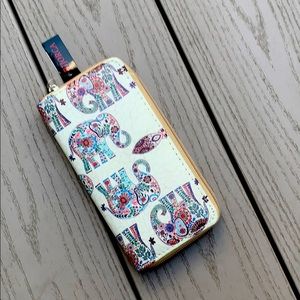 Elephant wallet